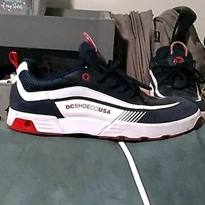 DC Shoes USA